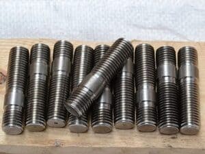 Изготовление шпильки ГОСТ 22033-76 фото